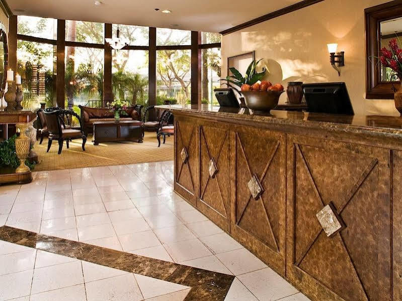 Carousel Inn And Suites أنهايم المظهر الخارجي الصورة